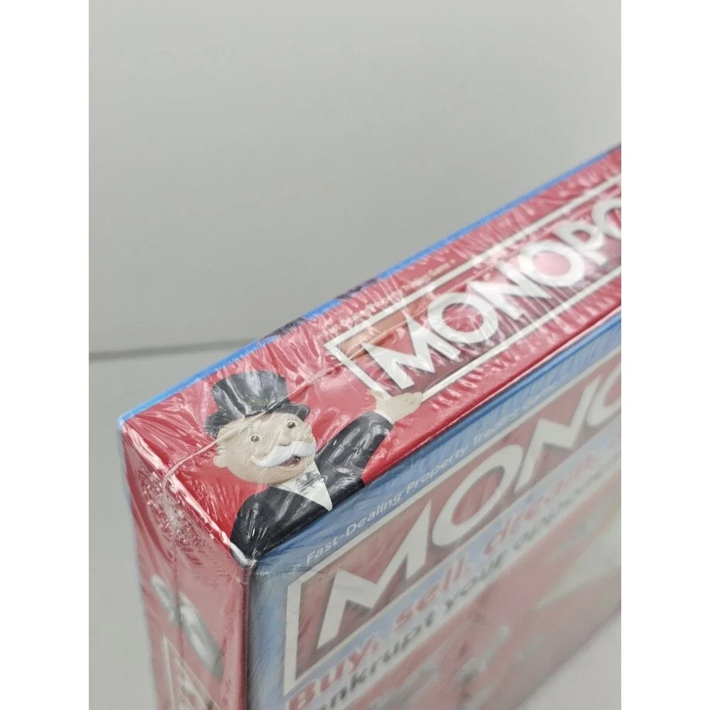 Hasbro Monopoly Classic Board Game 2017 New Sealed